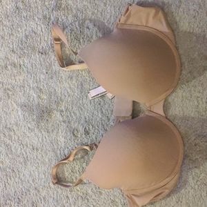 Vs t-shirt lightly lined demi bra